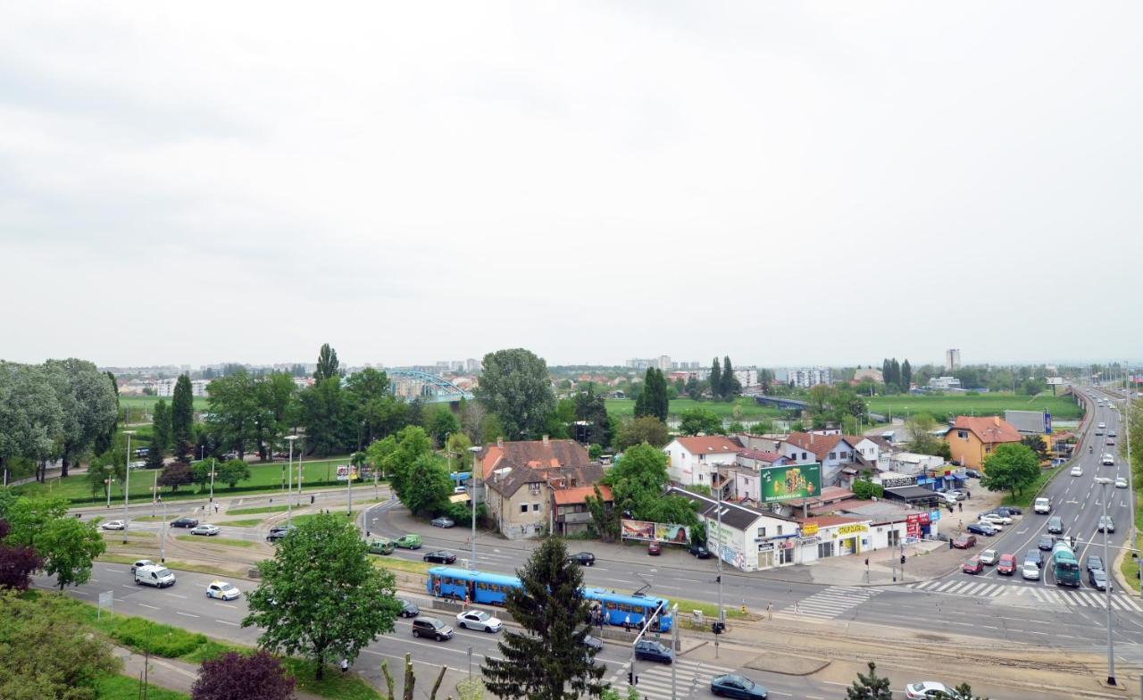 Apartment Family Загреб Экстерьер фото